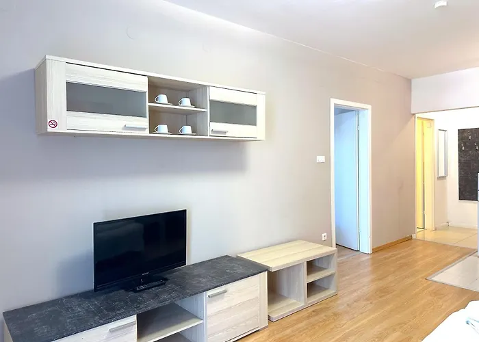 Prime - Modern 1 Bedroom With 2 Balcony & Parking Included Appartement Budapest